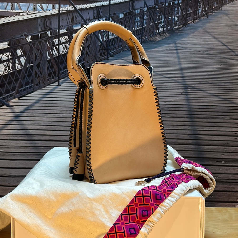 Tory Burch summer leather tote with dust bag.